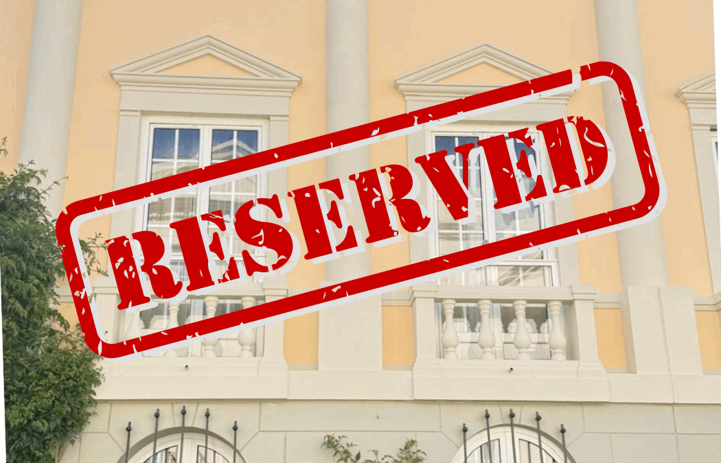 Elegant T2 Duplex with Rooftop Terrace